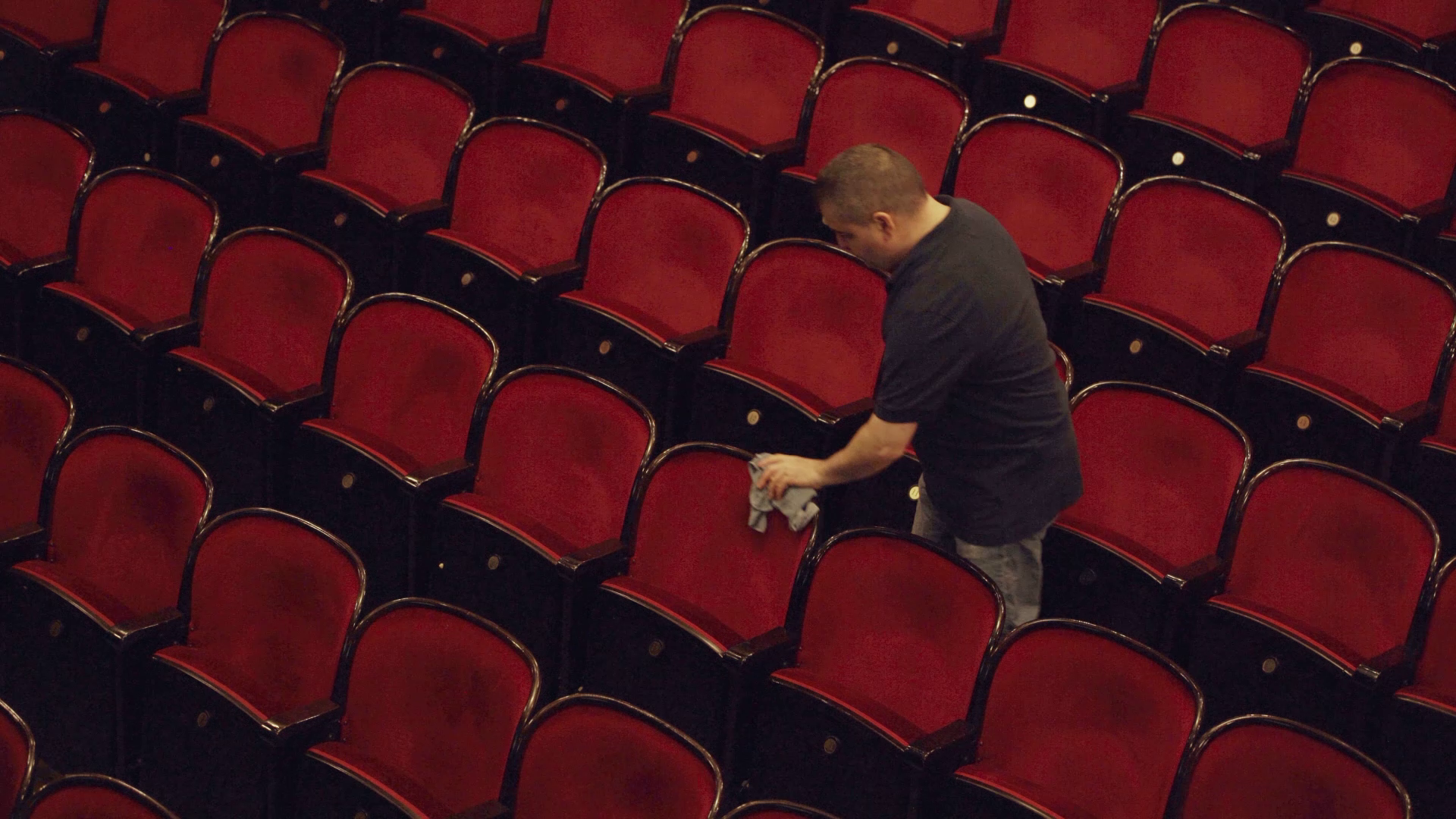 MUJI  
PLEASANT 
SOMEHOW